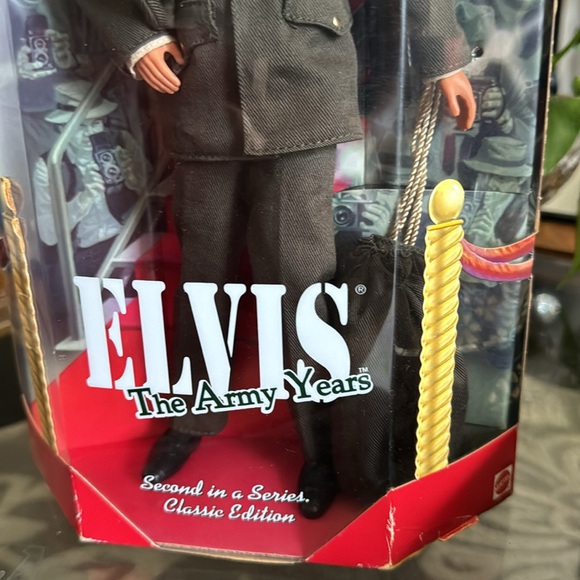 The Elvis Presley Collection - Picture 4 of 8